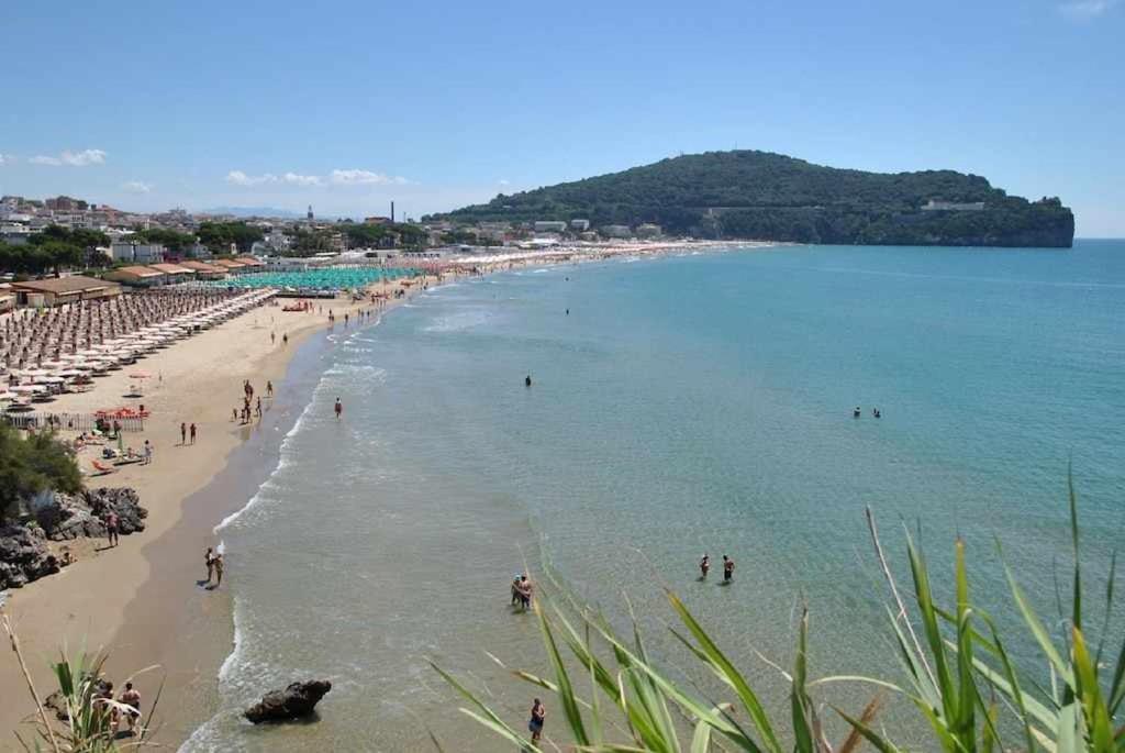 Apartament Casa Dinky Attico Con Terrazza Vista Mare Formia Zewnętrze zdjęcie