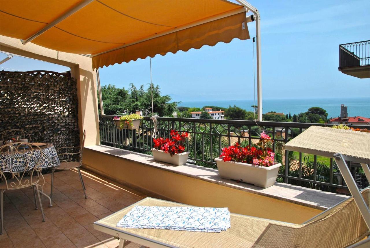 Apartament Casa Dinky Attico Con Terrazza Vista Mare Formia Zewnętrze zdjęcie