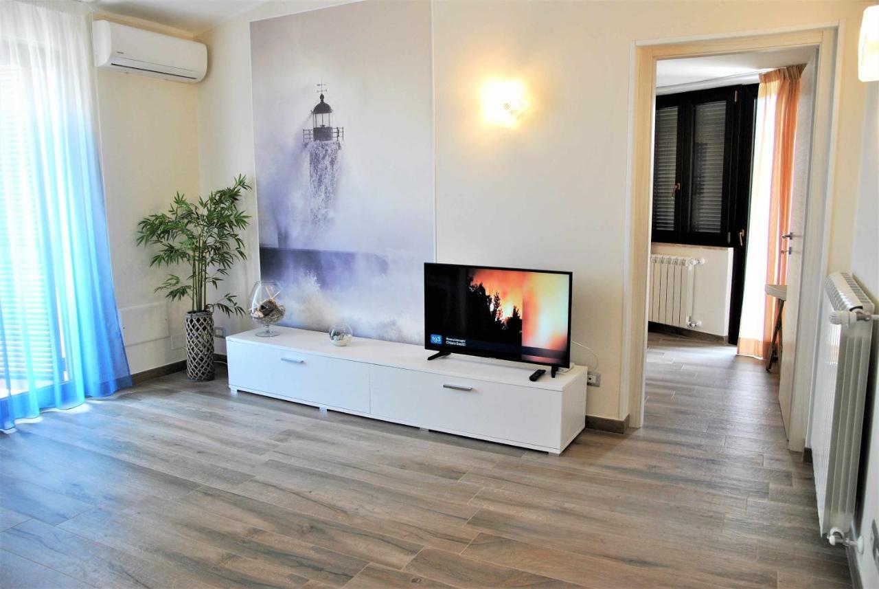 Apartament Casa Dinky Attico Con Terrazza Vista Mare Formia Zewnętrze zdjęcie